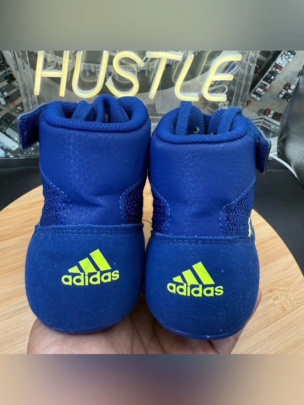 Adidas HVC Wrestling Boxing shoe Royal Blue/Solar Yellow youth Size 3.5